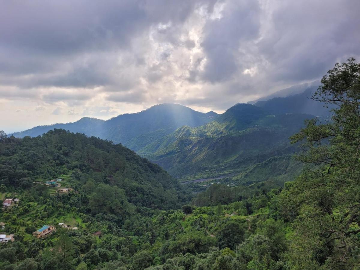 Sh Sunset Resort Nainital Buitenkant foto