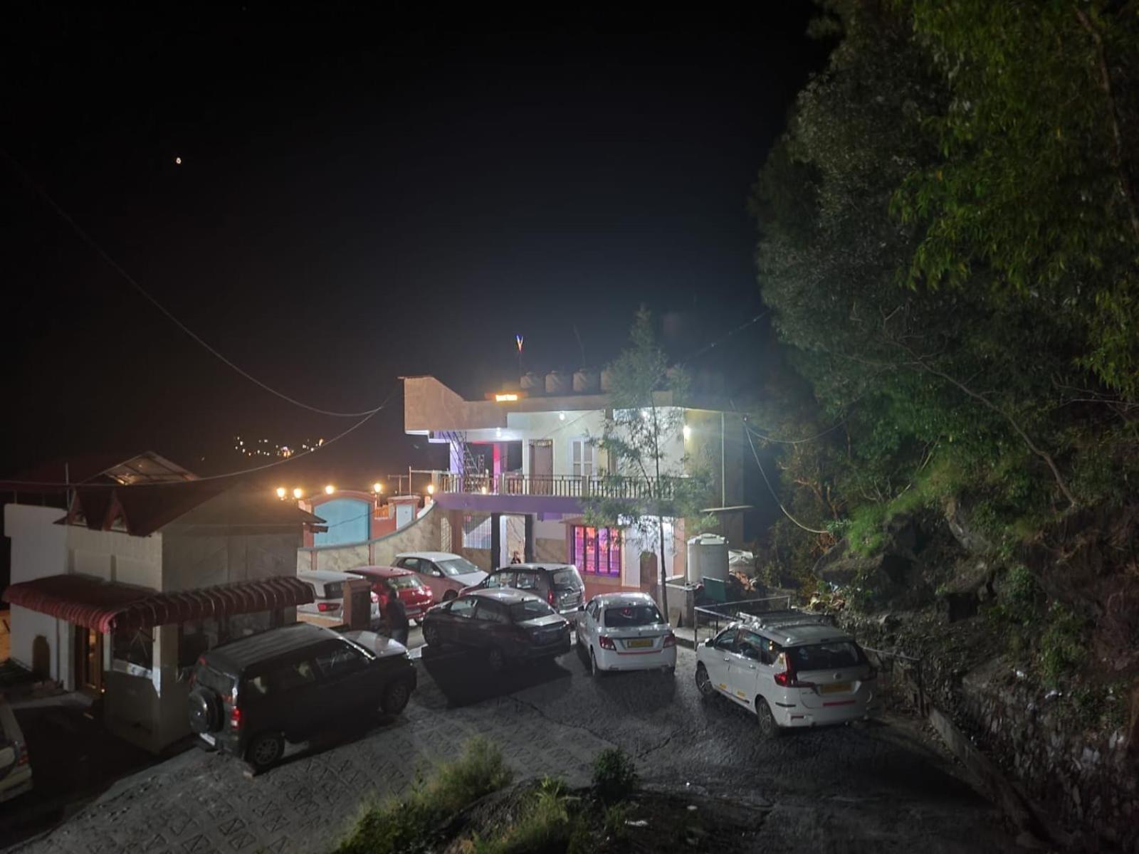 Sh Sunset Resort Nainital Buitenkant foto